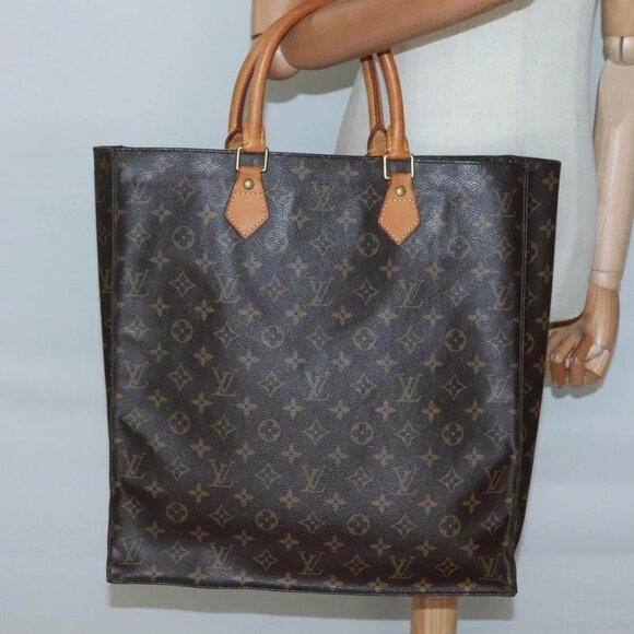 LOUIS VUITTON Monogram Sac Plat Hand Bag - Picture 2 of 16